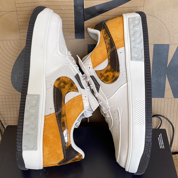 Nike Air Force 1 FONTANKA WMNS Phantom/Light Curry - Picture 12 of 16